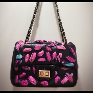 Vintage women bag on chain